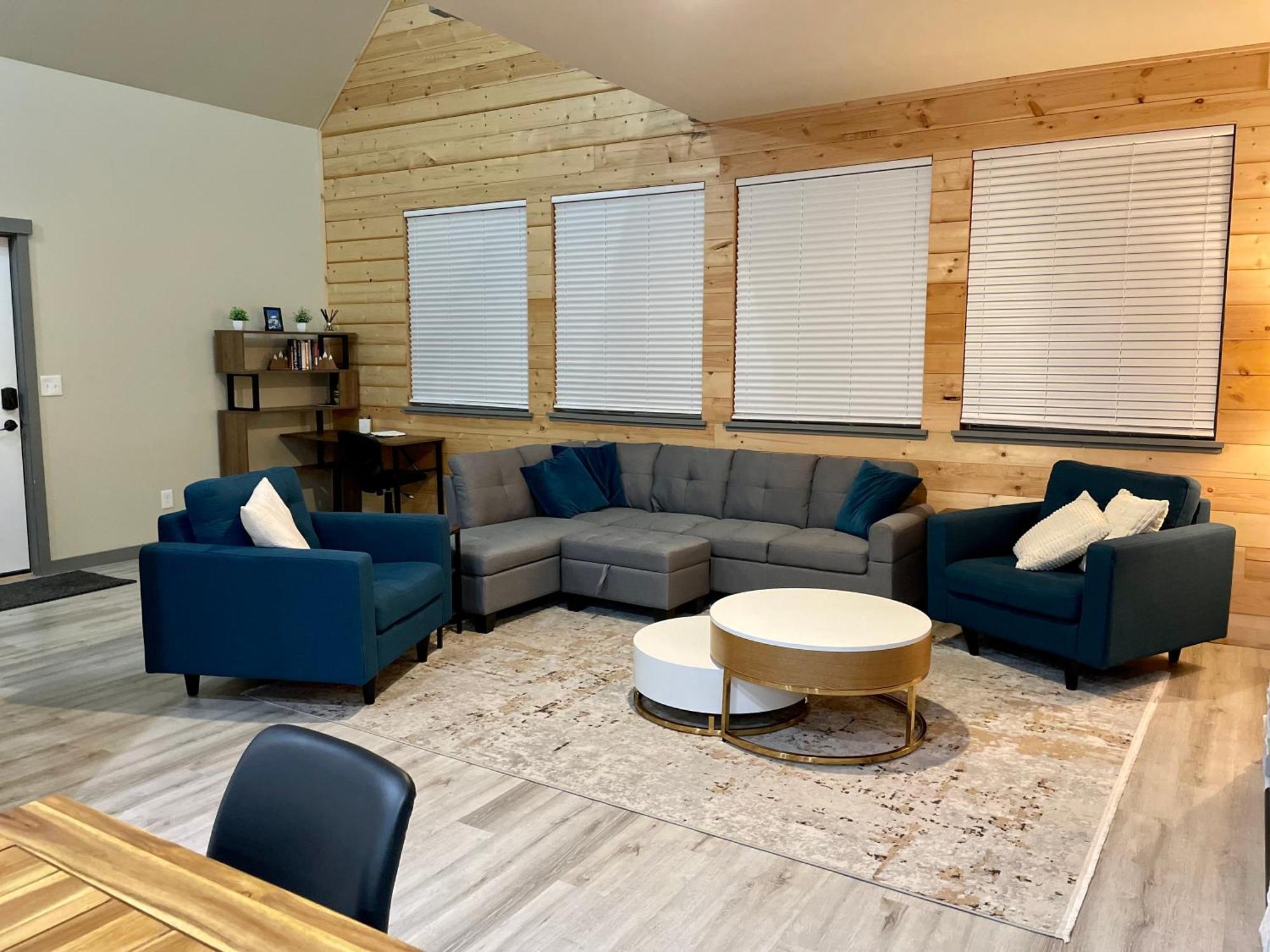 New Modern Cabin! 5Mi To Mt Rainier National Park! Hot Tub & Wifi Ashford Ngoại thất bức ảnh